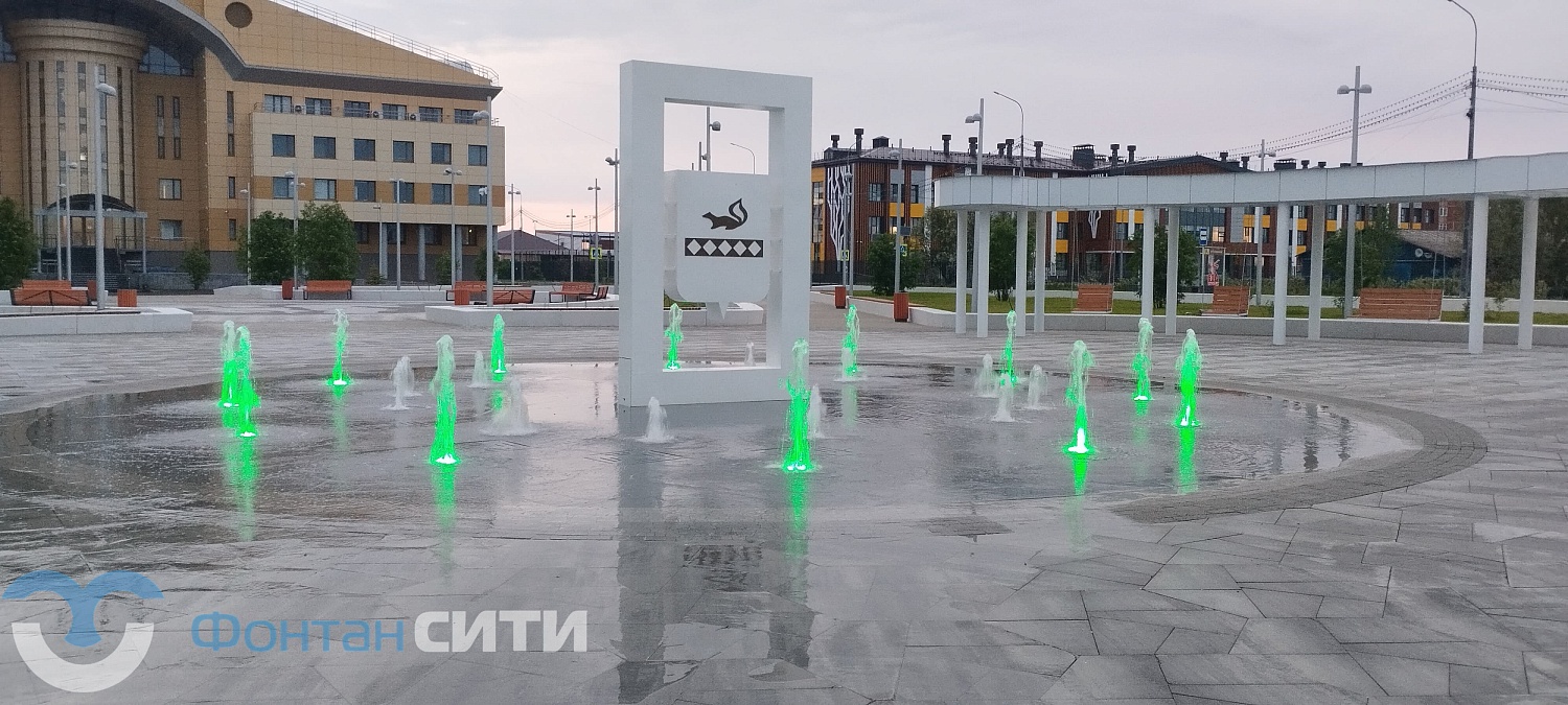 Фонтан в сквере «Юбилейный», г. Тарко-Сале, ЯНАО