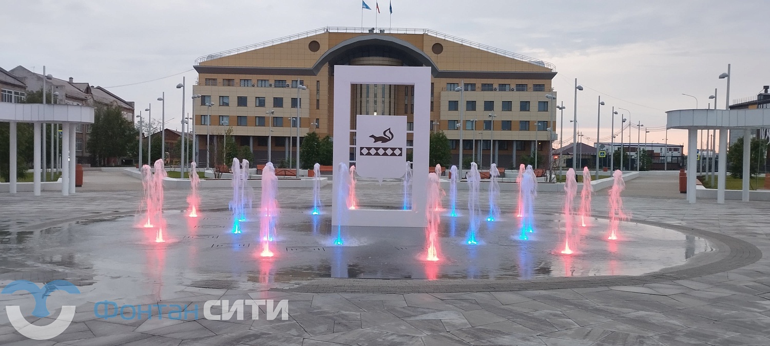 Фонтан в сквере «Юбилейный», г. Тарко-Сале, ЯНАО