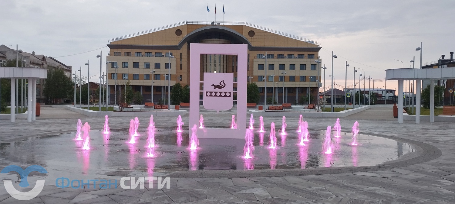 Фонтан в сквере «Юбилейный», г. Тарко-Сале, ЯНАО